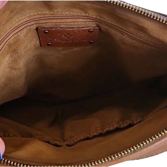 Patricia Nash Leather Shoulder Bag Gorgeous cognac colored leather with an adjus - Picture 8 of 11